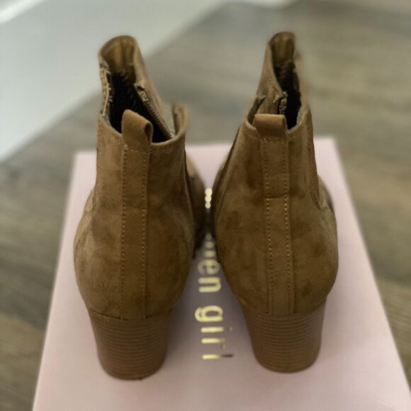 American Rag Western Ankle Bootie Suede Tan / Size 8 - Picture 3 of 5